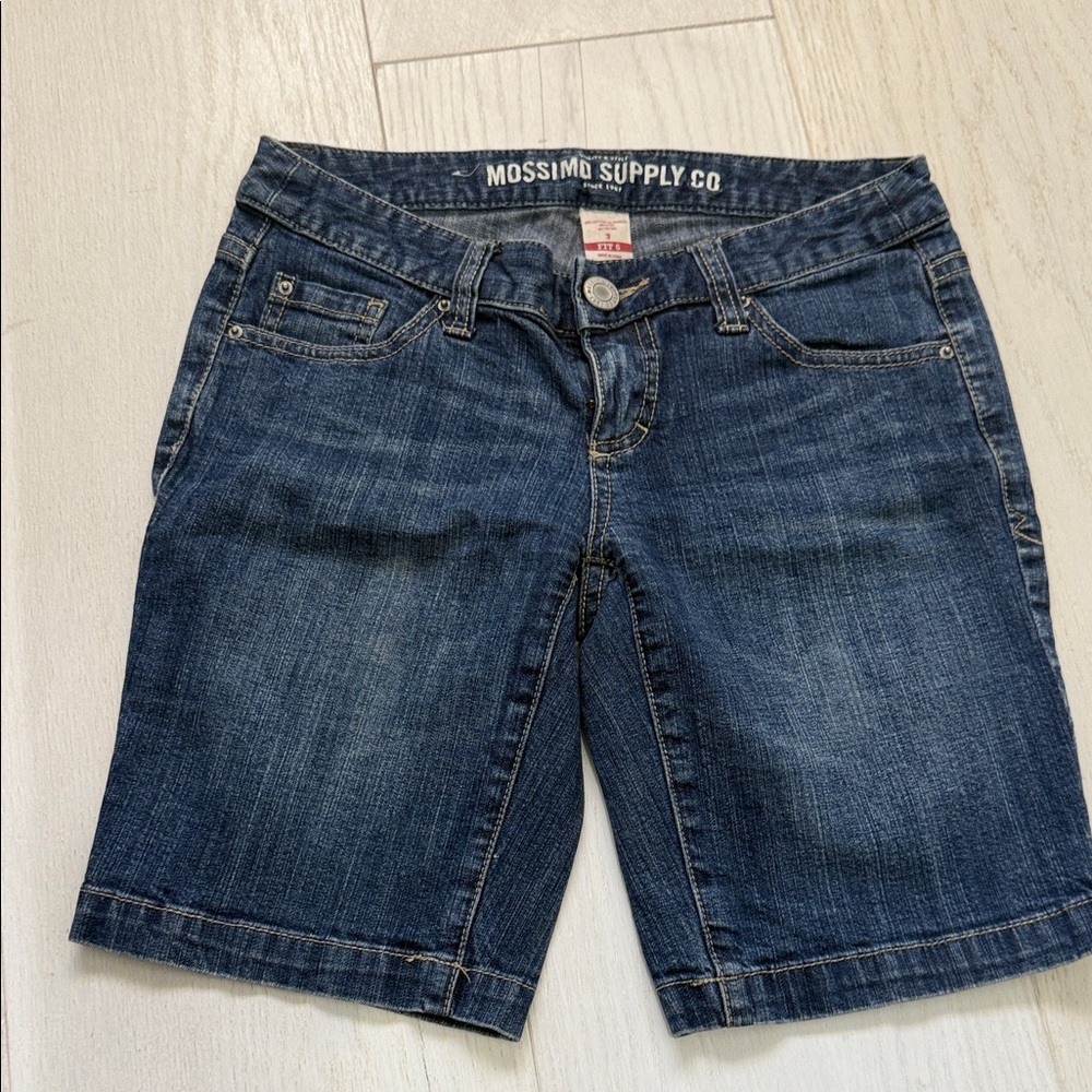 Mossimo Supply Co. Blue Jean Shorts Medium-Dark Wash